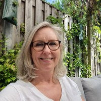 Facebook commenter